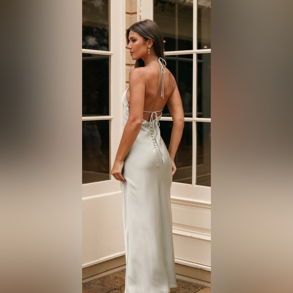 PETAL & PUP Hadley Halter-Neck Maxi Dress in Sage Size Large - Picture 6 of 14